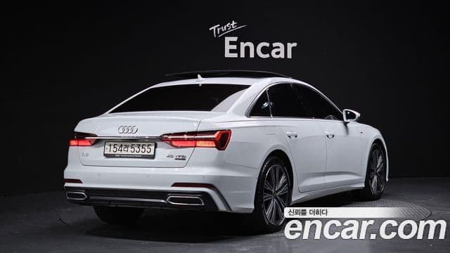 Audi A6 2022 — Photo 12/20