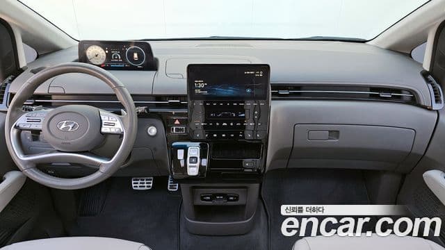 Hyundai Staria 2023 — Şəkil 7/20