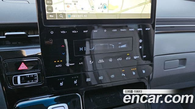 Hyundai Staria 2023 — Şəkil 17/20