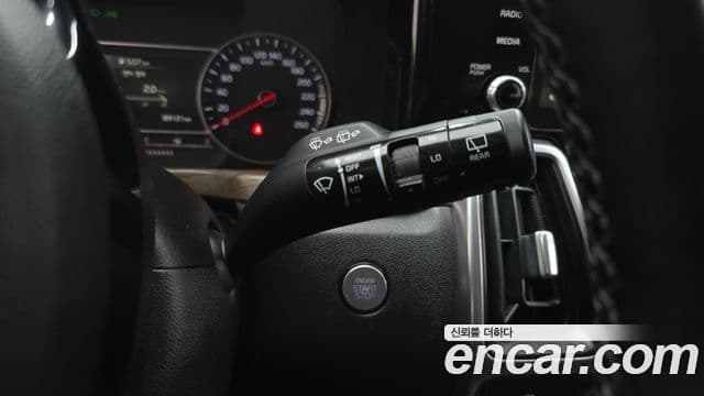 Kia Sorento 2021 — Фото 19/20