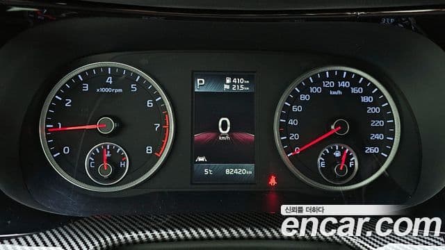Kia K5 2020 — Şəkil 10/20