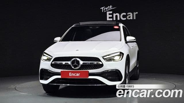 Mercedes-Benz GLA-Class 2022 — Фото 3/20