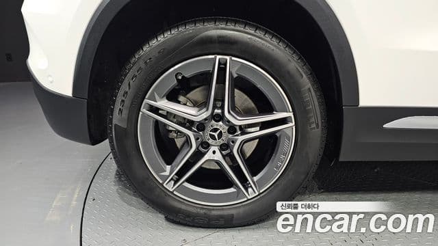 Mercedes-Benz GLA-Class 2022 — Фото 5/20