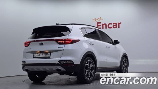 Kia Sportage The Bold 2018 — ფოტო 2/20