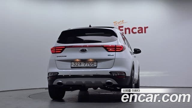Kia Sportage The Bold 2018 — ფოტო 4/20