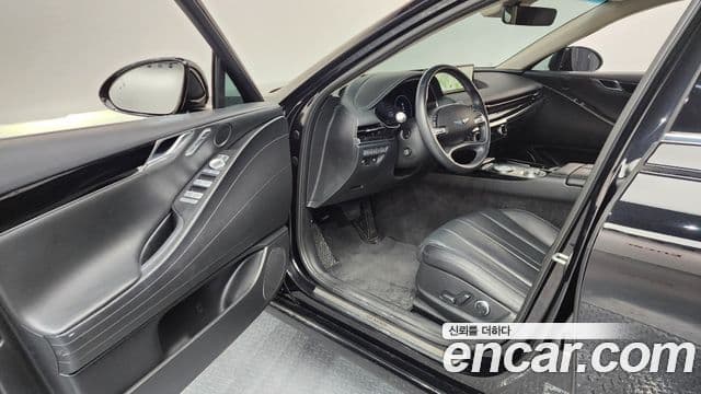 Genesis Electrified G80 2021 — ფოტო 10/20