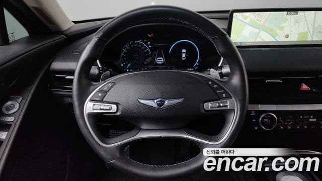 Genesis Electrified G80 2021 — ფოტო 13/20