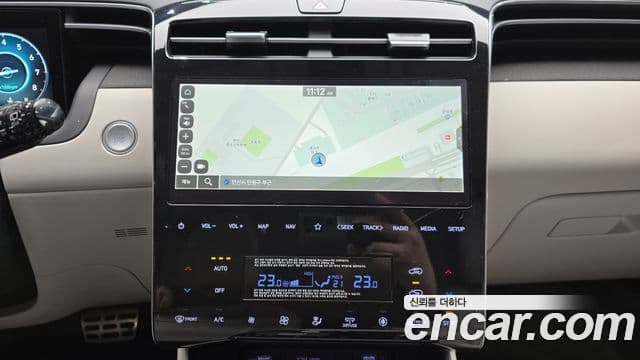 Hyundai The New Tucson 2022 — ფოტო 17/20