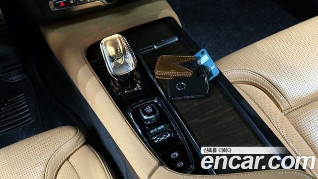 Volvo S90 2021 — Photo 5/20
