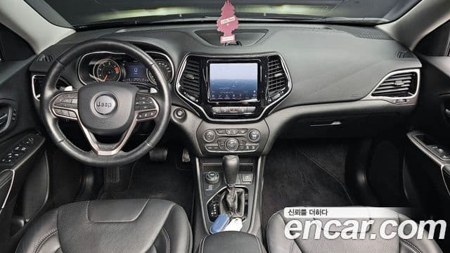 Jeep Cherokee 2020 — Фото 7/20