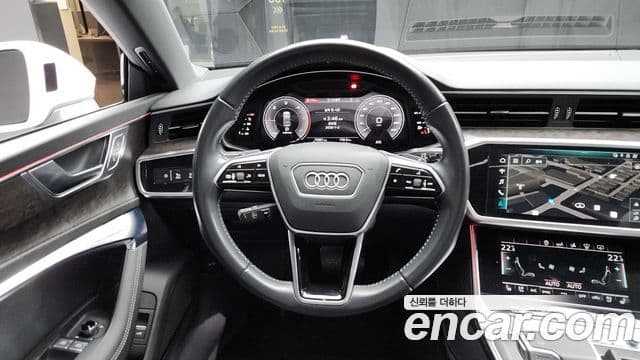 Audi A7 2020 — Фото 13/20