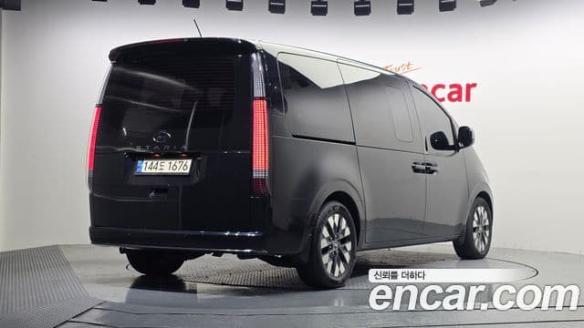Hyundai Staria 2022 — Şəkil 2/20