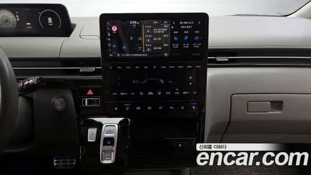 Hyundai Staria 2022 — Şəkil 15/20