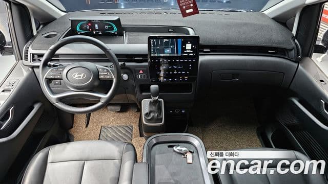 Hyundai Staria 2025 — Фото 7/20