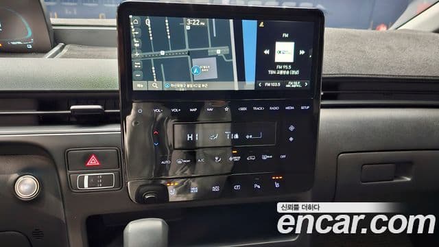 Hyundai Staria 2025 — Фото 14/20