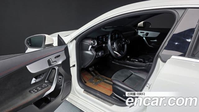 Mercedes-Benz CLA-Class 2020 — ფოტო 16/20