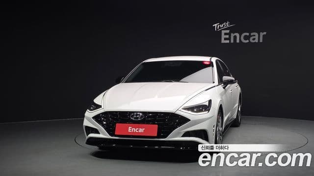 Hyundai Sonata 2021 — ფოტო 2/20