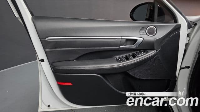 Hyundai Sonata 2021 — Şəkil 16/20