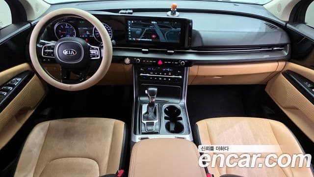 Kia Carnival 2021 — Şəkil 7/20