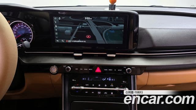 Kia Carnival 2021 — Şəkil 15/20