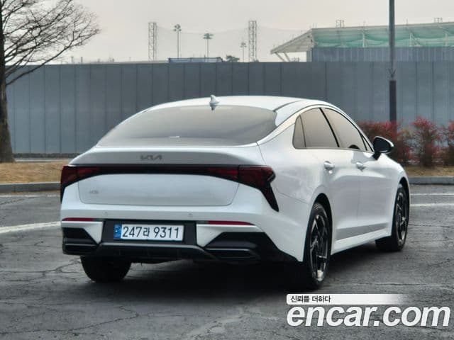 Kia K5 2024 — фото 3 из 20