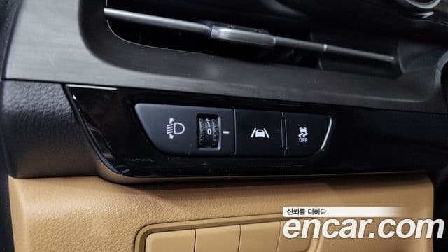 Kia Carnival 2020 — Фото 14/20