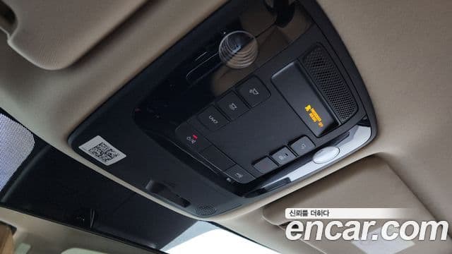 Kia Carnival 2020 — Фото 18/20