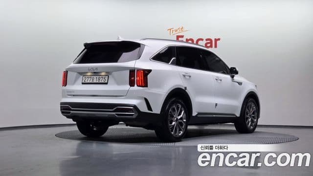 Kia Sorento 2023 — Şəkil 1/20
