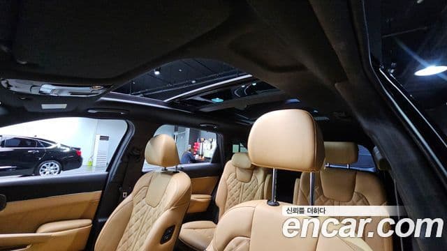 Kia Sorento 2022 — Şəkil 15/20