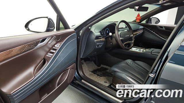 Genesis Electrified G80 2022 — Şəkil 10/20