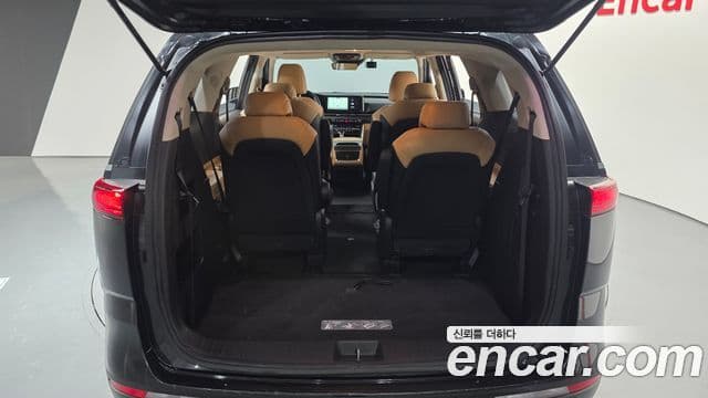 Kia Carnival 2021 — Фото 20/20