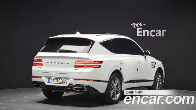 Genesis GV80 2023 — ფოტო 2/20