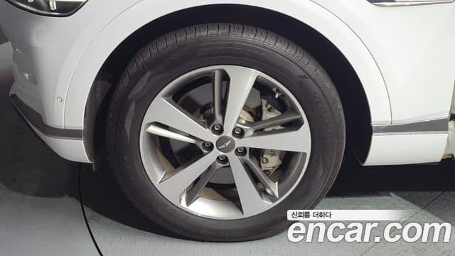 Genesis GV80 2023 — ფოტო 5/20