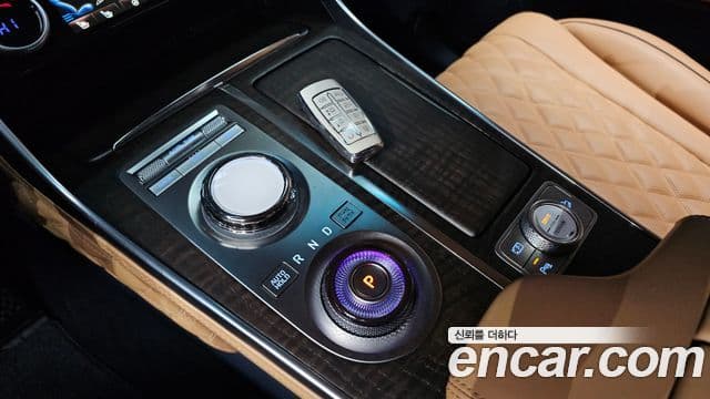 Genesis GV80 2023 — ფოტო 9/20