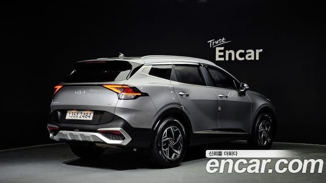 Kia Sportage 2021 — ფოტო 2/20