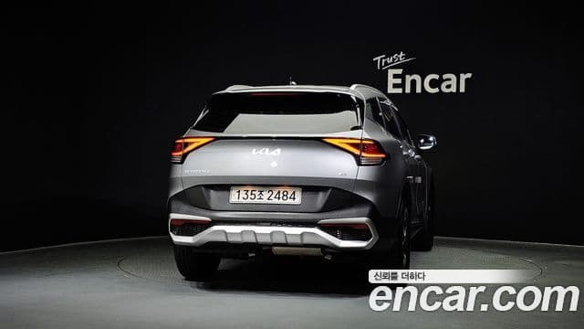 Kia Sportage 2021 — ფოტო 4/20