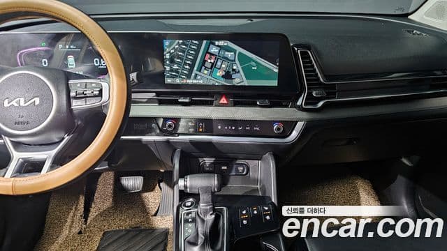 Kia Sportage 2021 — ფოტო 19/20