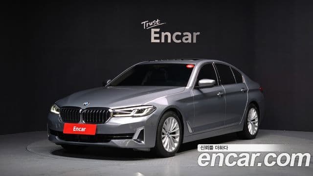 BMW 5 Series 2022 — Şəkil 1/20