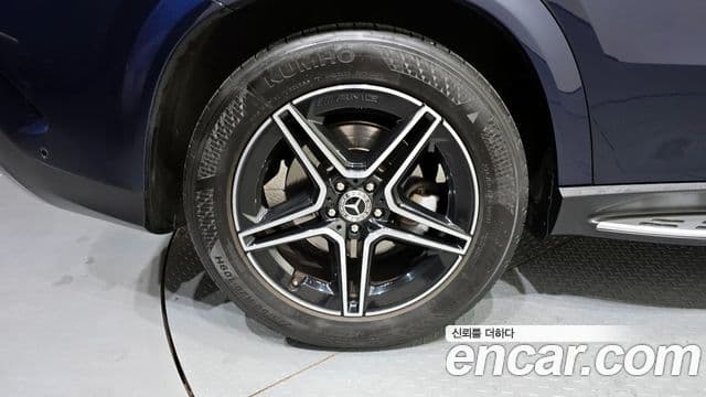 Mercedes-Benz GLE-Class 2021 — ფოტო 5/20