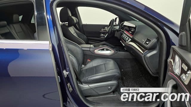 Mercedes-Benz GLE-Class 2021 — ფოტო 11/20