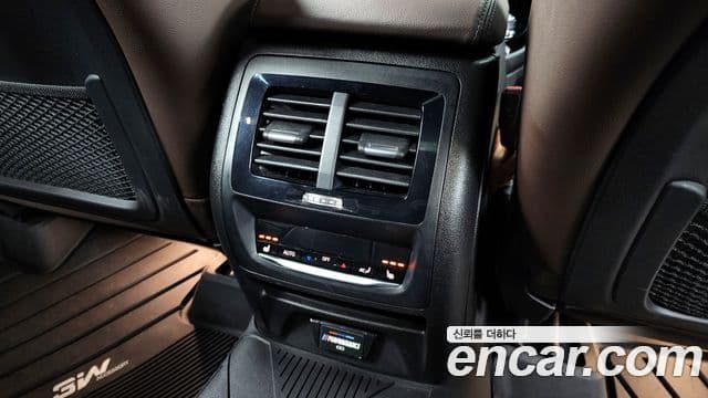 BMW X3 2021 — ფოტო 18/20