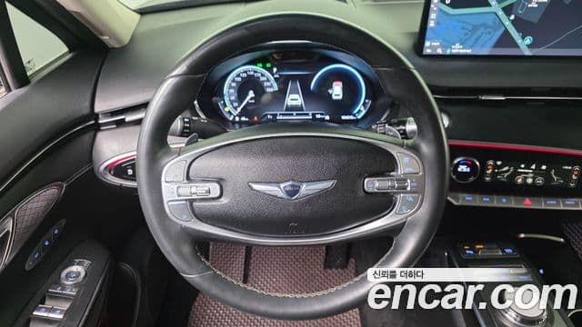 Genesis GV70 2021 — ფოტო 14/20