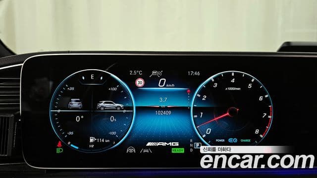 Mercedes-Benz GLE-Class 2022 — ფოტო 8/20