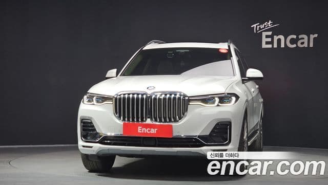 BMW X7 2020 — Photo 11/20