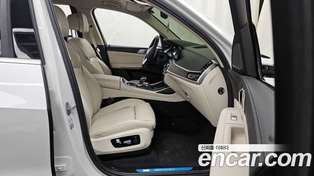 BMW X7 2020 — Photo 6/20