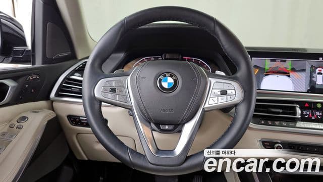 BMW X7 2020 — Photo 17/20