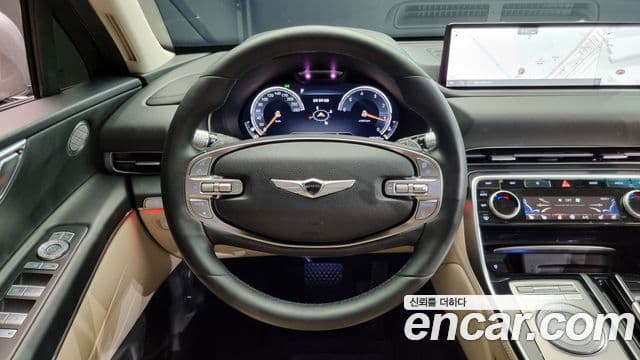 Genesis GV80 2021 — ფოტო 14/20