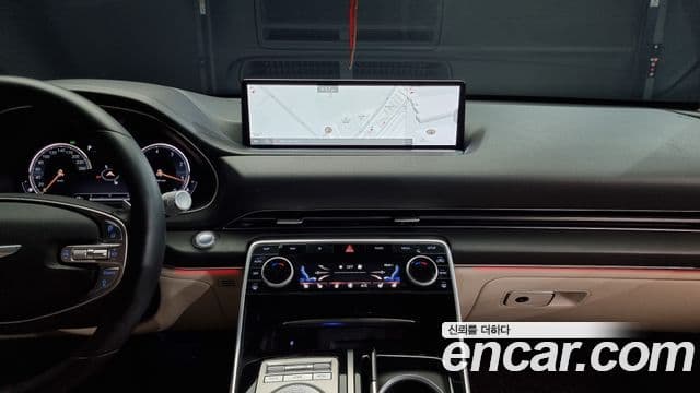 Genesis GV80 2021 — ფოტო 15/20