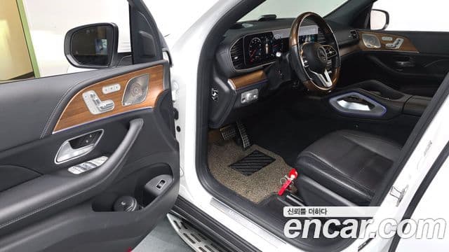 Mercedes-Benz GLS-Class 2021 — Şəkil 12/20