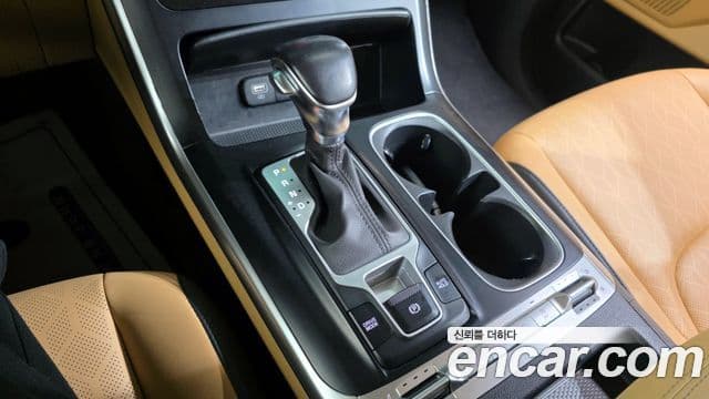 Kia Carnival 2022 — Şəkil 9/20